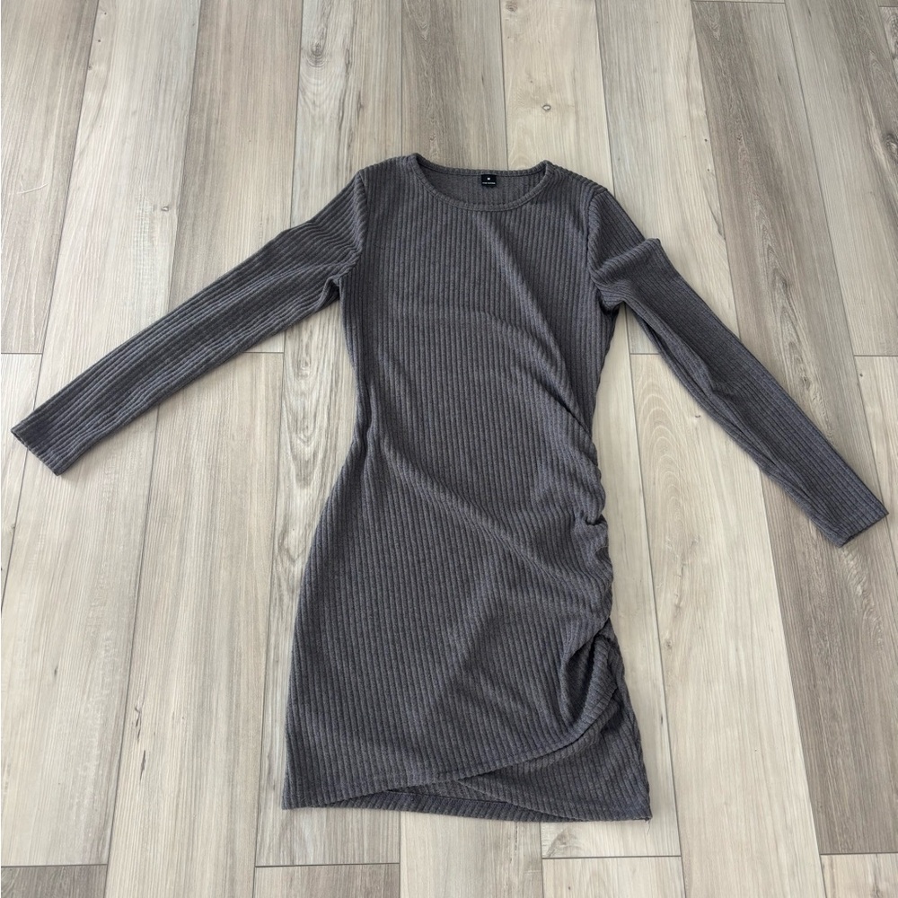 Elegant Gray Ribbed Sweater Dress